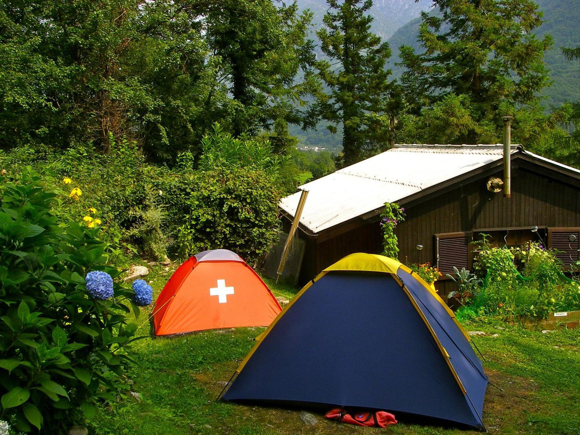 Baracca Backpacker Hostel Aurigeno ภายนอก รูปภาพ